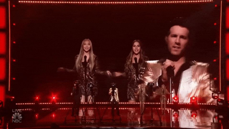 real time face swap and one-click video deepfake with only a single image (7)