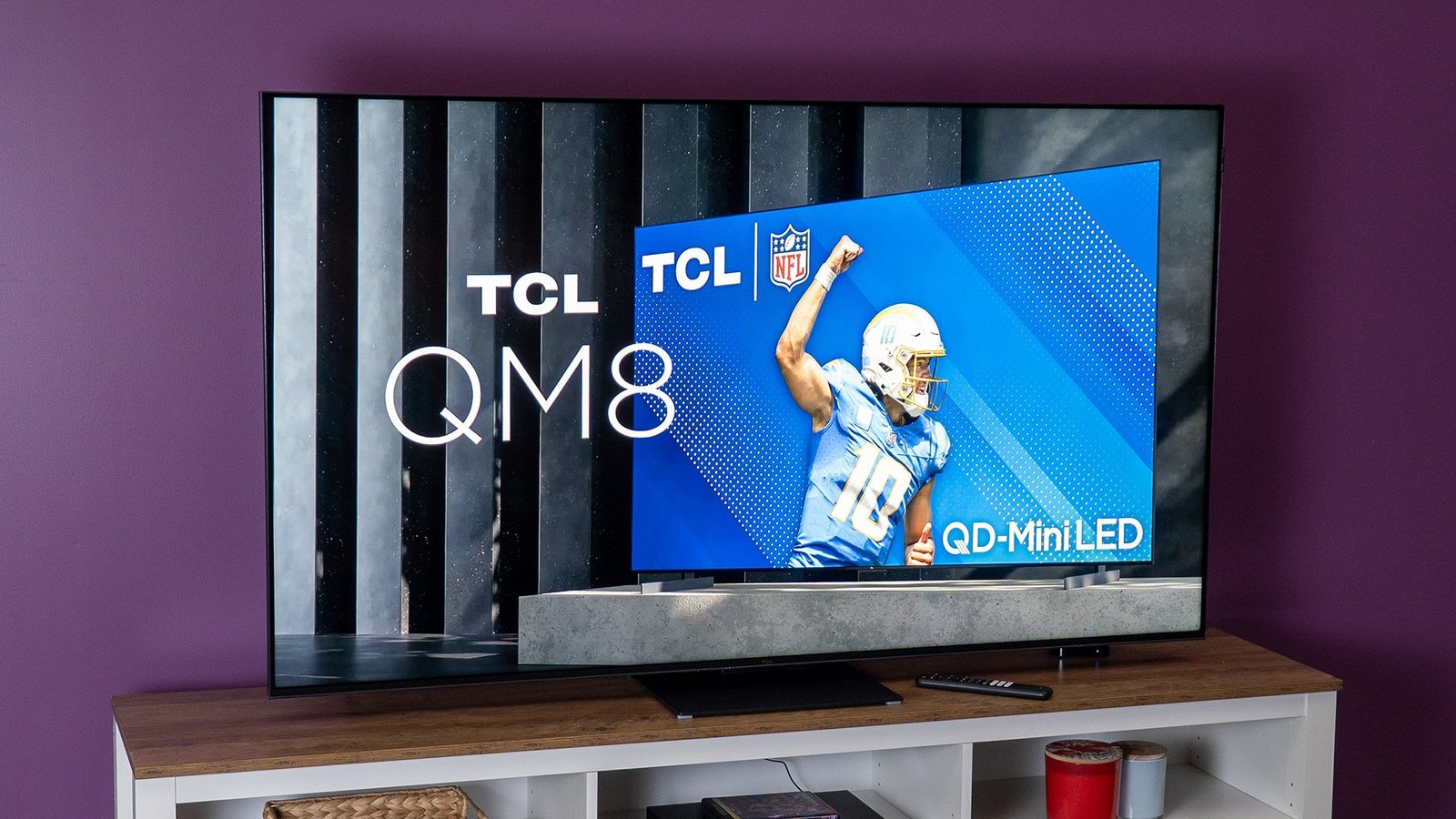tcl-qm8-65in-01.jpg